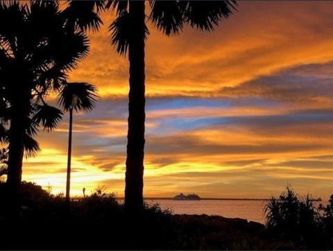 Absolute Beachfront Bliss-Best Location In Darwin - Tourism Noosa 3