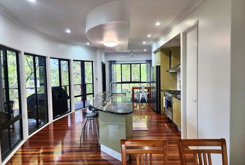 EUROLIE ON HIGH At Kingfisher Bay Fraser Island - Tourism Noosa 4