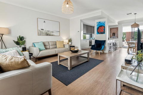 West Croydon Condo - Tourism Noosa 2