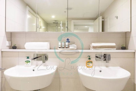 ZEN SUN CITY Cozy 2-BR/2-BA Ocean View Retreat - Tourism Noosa 2