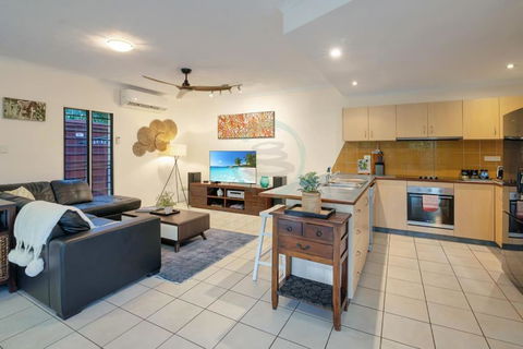 Zen Serene Seascape - Family Pool - BBQ - Markets - Tourism Noosa 3