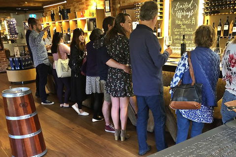 McLaren Vale Winery Small Group Tour With Wine Tasting And Lunch - Tourism Noosa 5