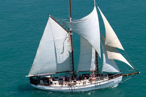 Whitehaven Beach Sailing And Snorkeling Cruise - Tourism Noosa 5