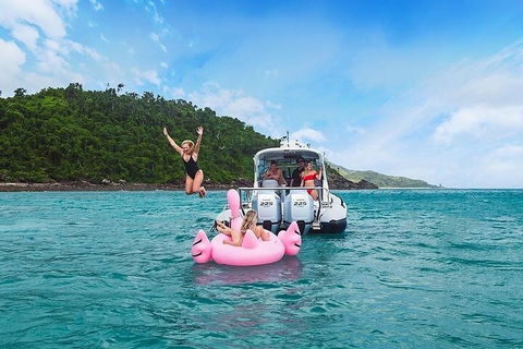 Premium Private Charter - Tourism Noosa 2