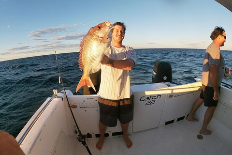 3/4 Day 7 Hour Offshore Fishing Charter - Tourism Noosa 3