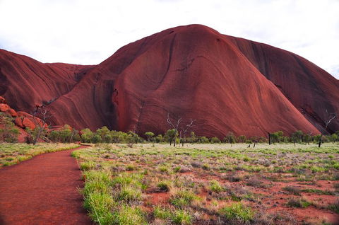 Ayers Rock Combo: Uluru Base And Sunset Plus Uluru Sunrise And Kata Tjuta With An Optional BBQ Dinner Or Kings Canyon Day Trip - Tourism Noosa 5
