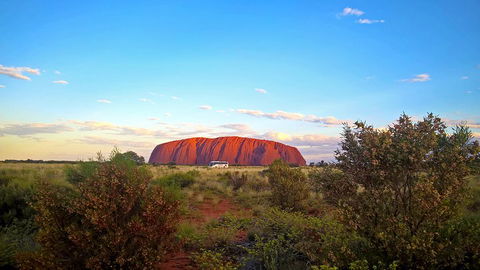 Uluru (Ayers Rock) Sunset Tour - Tourism Noosa 2