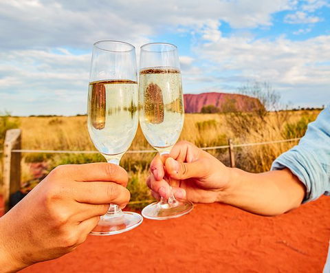 Uluru (Ayers Rock) Sunset Tour - Tourism Noosa 4