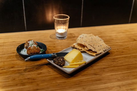 The Flavors Of Perth: Fremantle Wine & Bites Private Tour - Tourism Noosa 4
