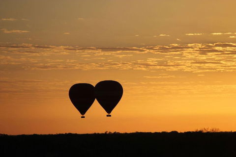 Early Morning Ballooning In Alice Springs - Tourism Noosa 2