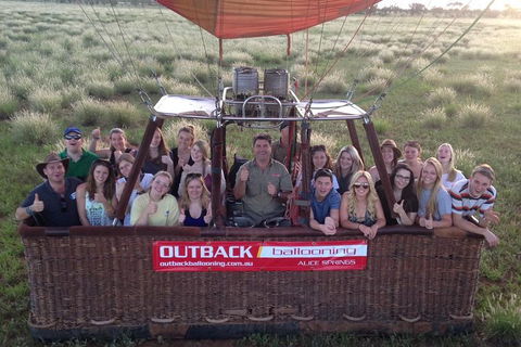 Early Morning Ballooning In Alice Springs - Tourism Noosa 3