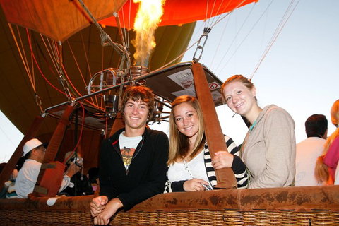 Hot Air Ballooning Tour From Cairns - Tourism Noosa 2