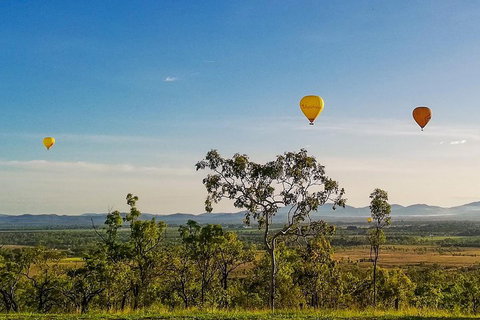 Hot Air Ballooning Tour From Cairns - Tourism Noosa 3