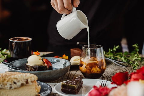 Adelaide Hills Food, Wine, Cheese, & Chocolate - Private Day Tour - Tourism Noosa 5