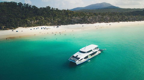 Whitehaven Beach And Daydream Island Cruise - Tourism Noosa 1
