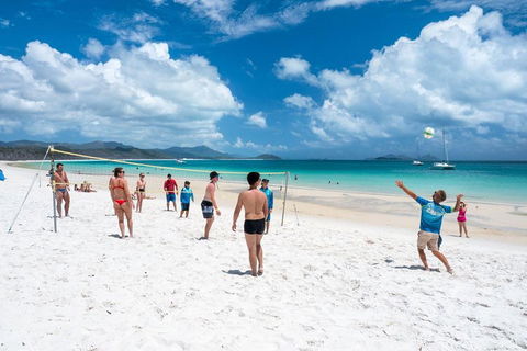 Whitehaven Beach And Hamilton Island Cruise - Tourism Noosa 0