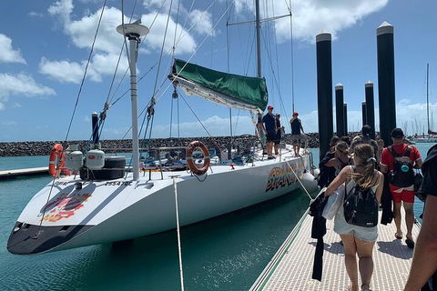 2-Night Whitsundays Sailing Cruise Incl. Whitehaven Beach & Great Barrier Reef - Tourism Noosa 0