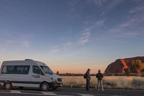 Highlights Of Uluru Including Sunrise And Breakfast - Tourism Noosa 2
