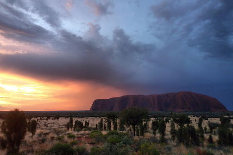 Uluru Small Group Tour Including Sunset - Tourism Noosa 4