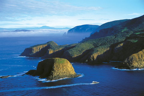 3-Hour Bruny Island Cruise From Adventure Bay, Bruny Island - Tourism Noosa 1