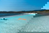 Lake McKenzie Full-Day Tour with Lunch from Hervey Bay, Fraser Island