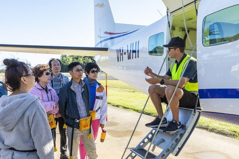 Scenic Flight - Great Barrier Reef, Heart Reef, Whitehaven Beach & Hill Inlet! - Tourism Noosa 1