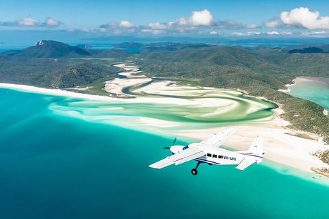 Scenic Flight - Great Barrier Reef, Heart Reef, Whitehaven Beach & Hill Inlet! - Tourism Noosa 5