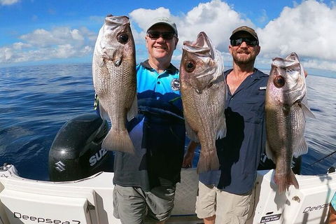 Full Day 9.5 Hour Offshore Fishing Charter - Tourism Noosa 1