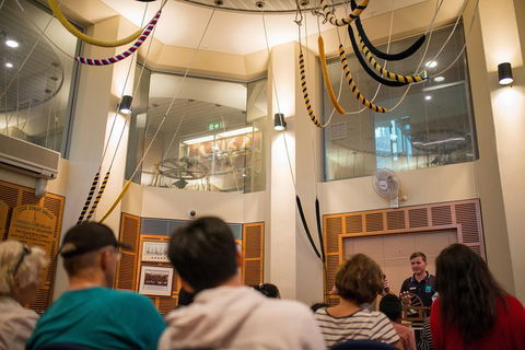 The ANZAC Bell Tour - Tourism Noosa 1