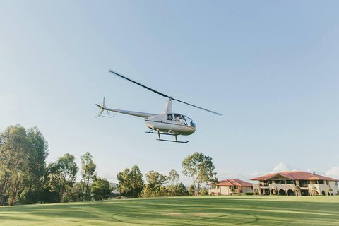 Helicopter Tour Of Hunter Valley In New South Wales With Lunch - Tourism Noosa 1