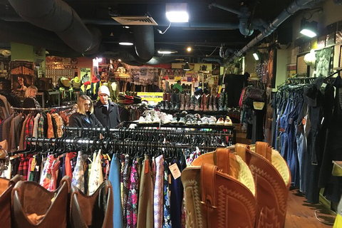 Urban Vintage Walking Tour - Tourism Noosa 2