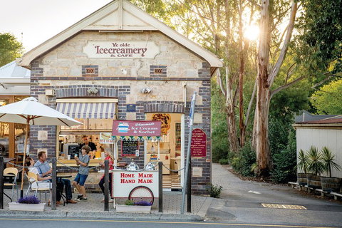 Barossa And Hahndorf Day Trip From Adelaide Including Wine Tasting And Lunch - Tourism Noosa 2