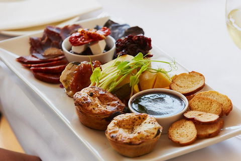 Margaret River Indulge And Discover Day Tour - Tourism Noosa 3