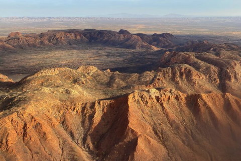 Scenic Flight: Gosses Bluff - Tourism Noosa 0