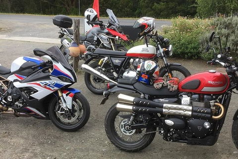 Triumph Street Scrambler 900cc - Tourism Noosa 4