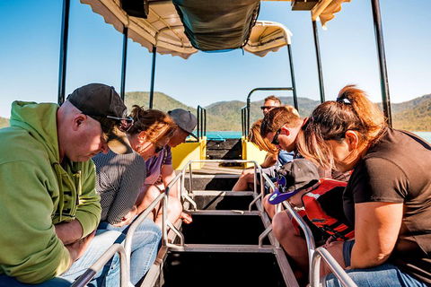 Airlie Beach Glass Bottom Boat Tour - Tourism Noosa 0