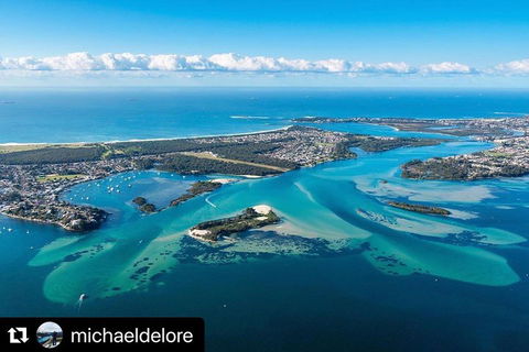 Coastal Helicopter Shared Flight - 20 Minutes - Tourism Noosa 1